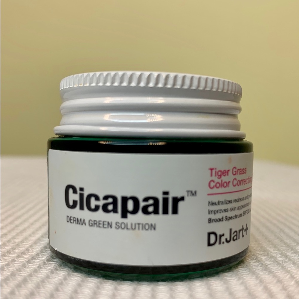 Dr. Jart+ Cicapair Tiger Grass 15mL w/ free gift